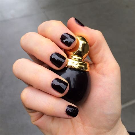 dior diorific vernis smoky nail polish